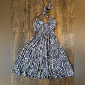 Boden Women's Gray Leaf Print Tie Neck Halter Dress Fit Flare, Size US 4